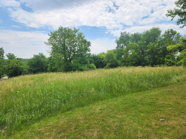 1-187 Old Wharf Rd, Lanark, IL 61046