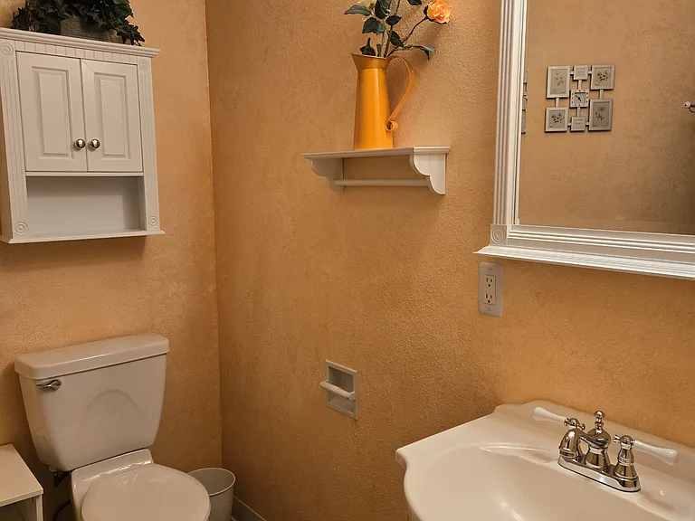 7160 SW Tierra Del Mar Dr #1 — Photo 4