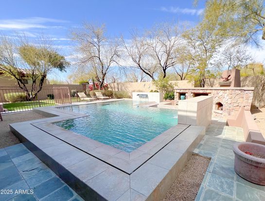 3912 E WILLIAMS Drive, Phoenix, AZ 85050