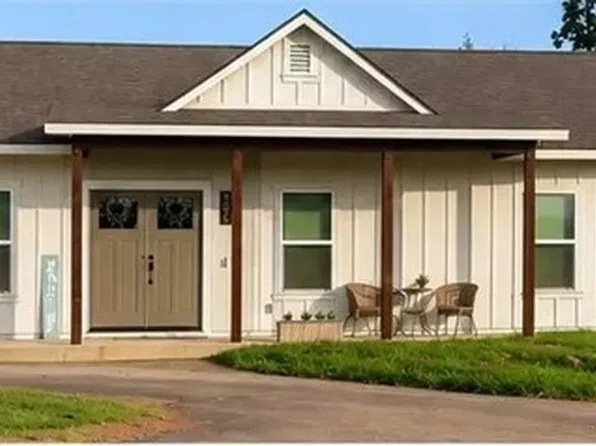 3696 Neal Rd, Paradise, CA 95969