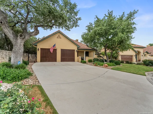 4423 Essex Pl, Shavano Park, TX 78249