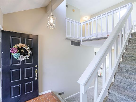 4th image of 9457 Bridgewater Cir