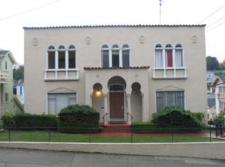 897 Walker Ave, Oakland, CA 94610