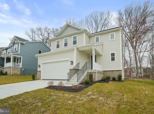 101 Catalpa Dr, North East, MD 21901