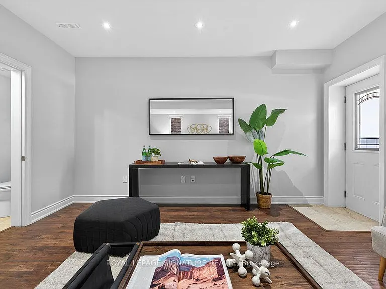 61B Bexhill Ave — Photo 40
