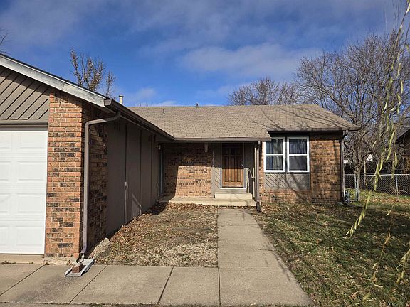 3rd image of 11210 W Taylor St
