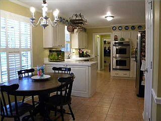 2nd image of 2426 Horsham Dr