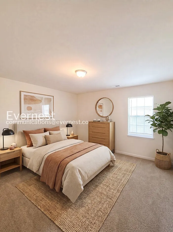 3 bed, 2.0 bath, 1400 sqft, $2,300 — Photo 4