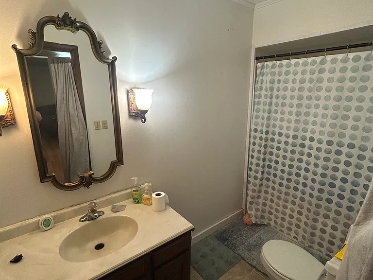 838 Cherry St — Photo 5
