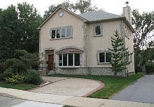 1st image of 1027 W Greenwood Ave