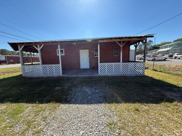 602 Adamson Rd