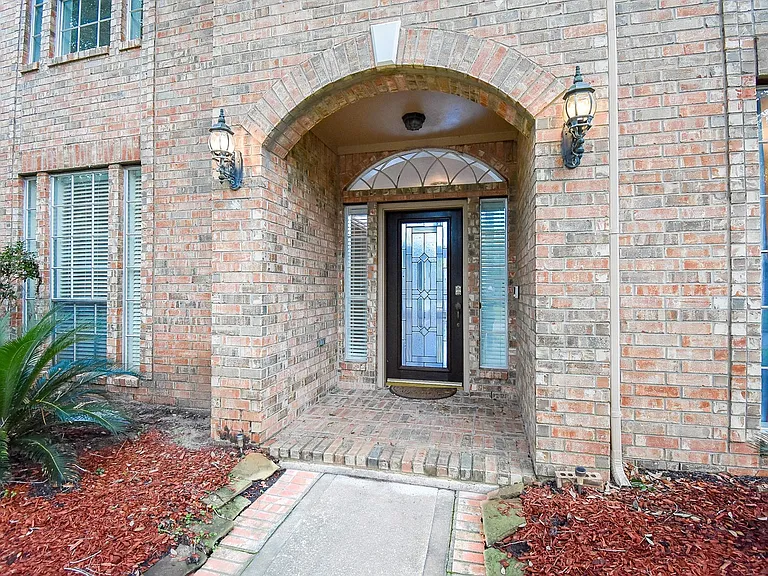 2719 Mossy Log Ct — Photo 2