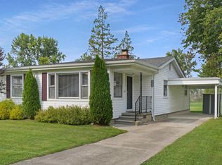 212 William St, Harsens Island, MI 48028