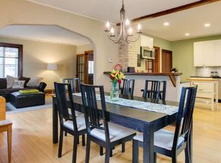 15 6th Ave S, Hopkins, MN 55343