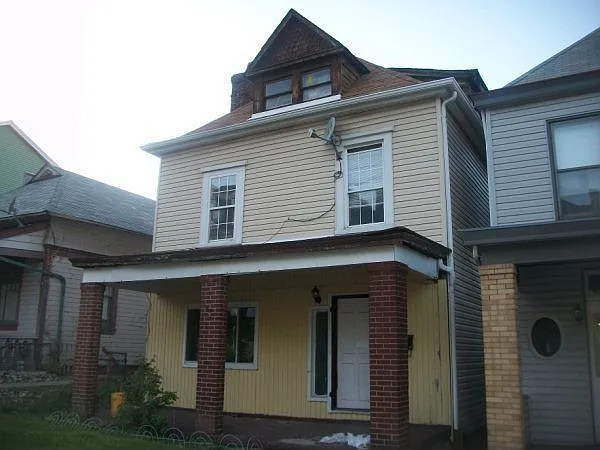 121 Birmingham Ave photo 1