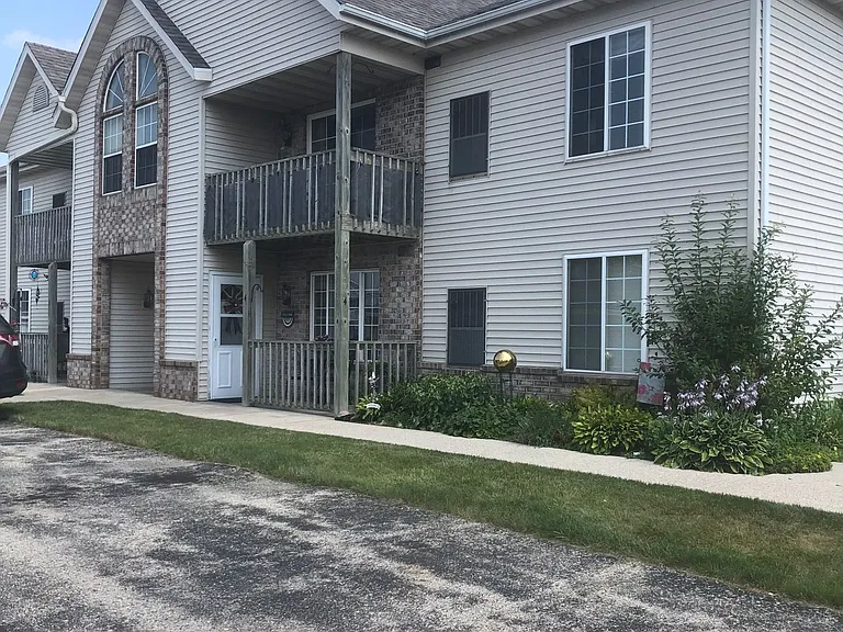 321 S Mountin Dr #1 — Photo 17
