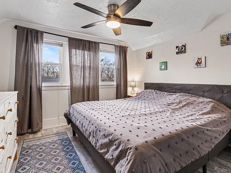 2520 Roys Ave SW — Photo 3