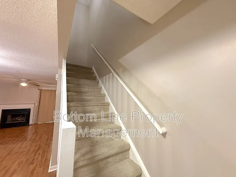 3635 Huyton Ct — Photo 8