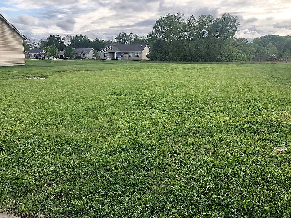 2nd image of 58 Woodcrest Dr