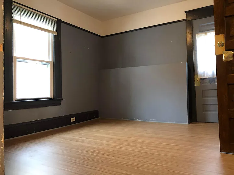 1518 Kenilworth Ave — Photo 21