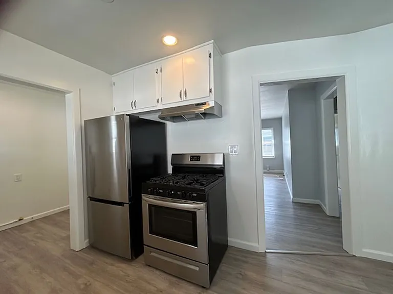 4634 W El Segundo Blvd — Photo 4