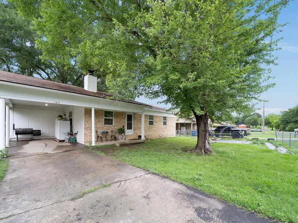 105 Rhode Island St, Beebe, AR 72012