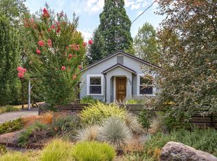 207 Bain St, Talent, OR 97540