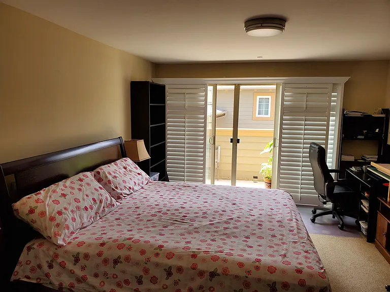 1056 Pearl St #7 — Photo 12