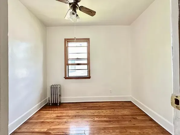 161 West 25th Street image 12 of 13