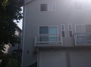 1455 NW 92nd St, Seattle, WA 98117