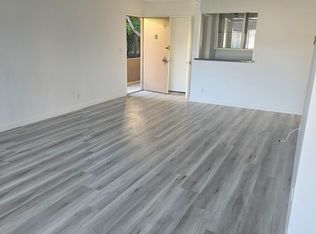 11924 Montana Ave APT 5, Los Angeles, CA 90049