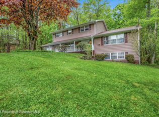 304 Sunset Rd, Moscow, PA 18444