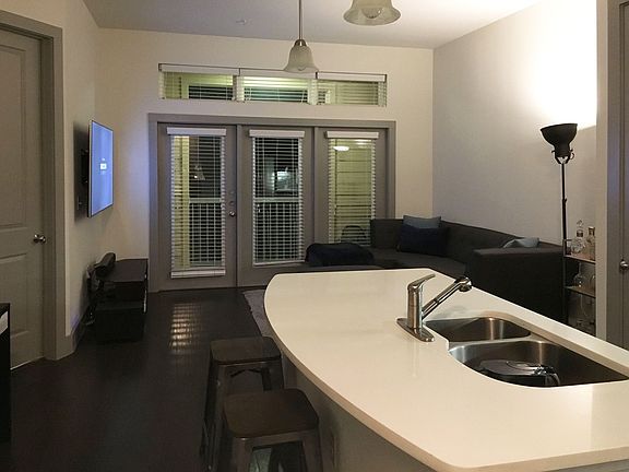 2nd image of 3255 Las Palmas St APT 268