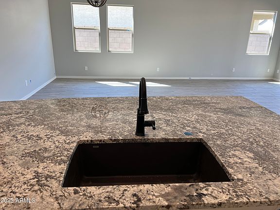 5th image of 16030 W Montana Del Oro Drive