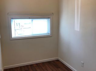 210 E State St APT 4, Clare, MI 48617