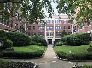 141 Englewood Ave APT 37, Brighton, MA 02135