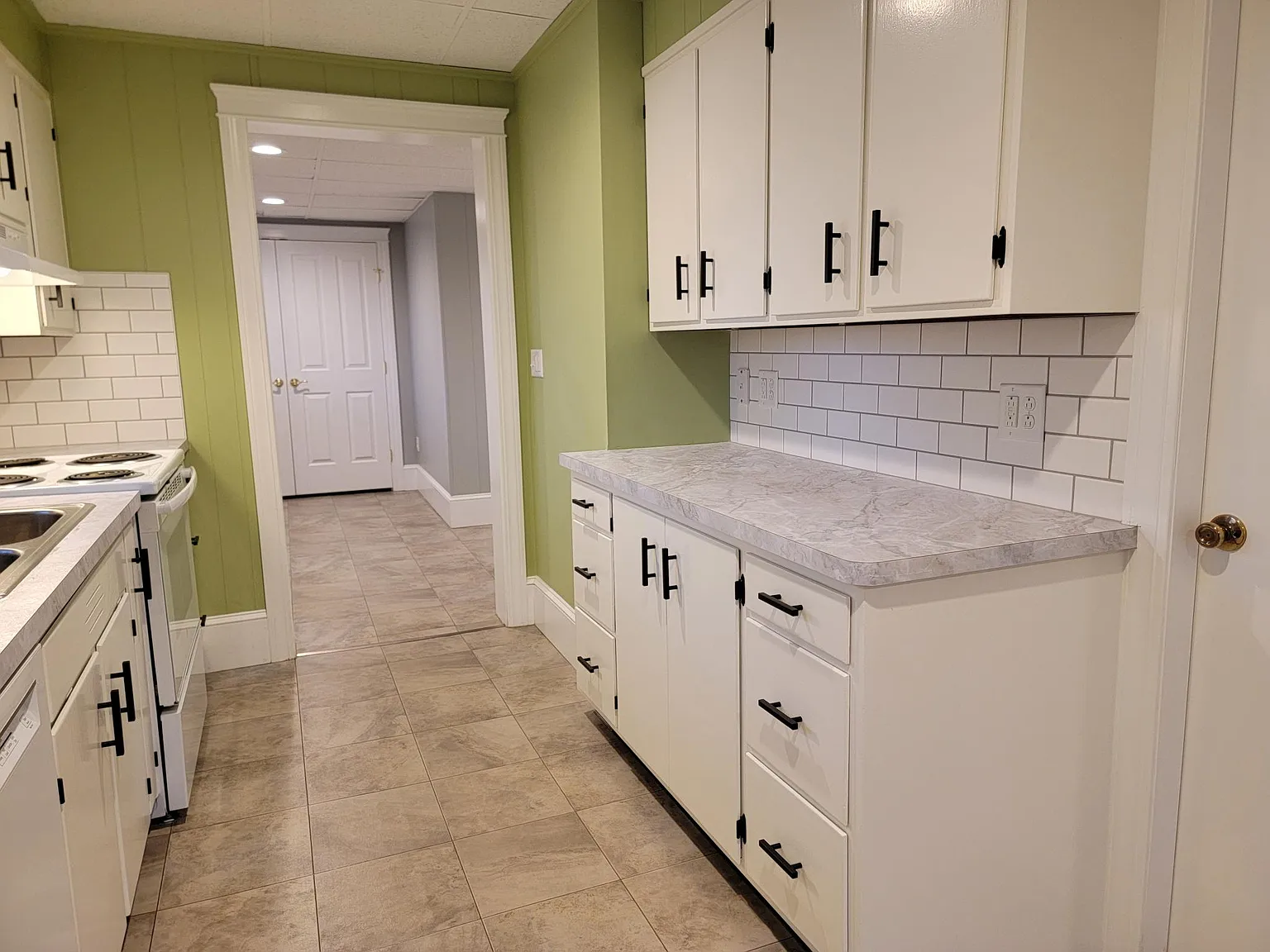 2 bed, 1736 sqft, $1,895 — Photo 4