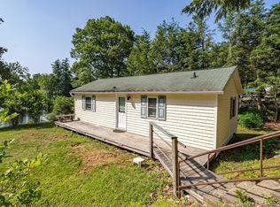 27 Hay Rd, Ashburnham, MA 01430