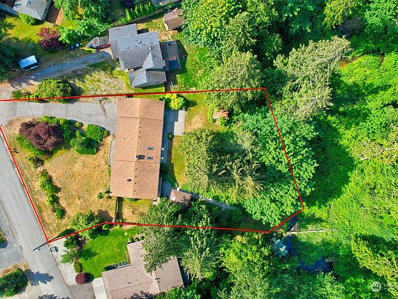 3rd image of 13314 55th Drive NE