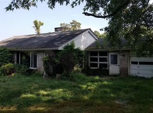 1400 Reissing Rd, Mc Donald, PA 15057