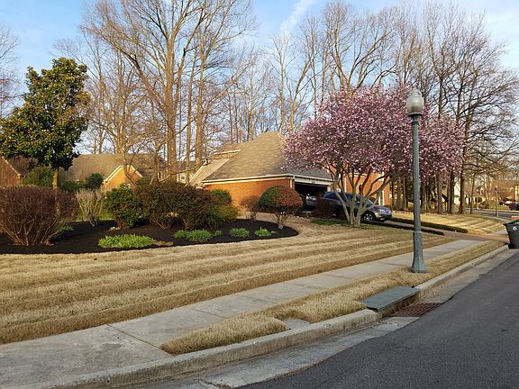 3rd image of 8494 Kings Trail Dr