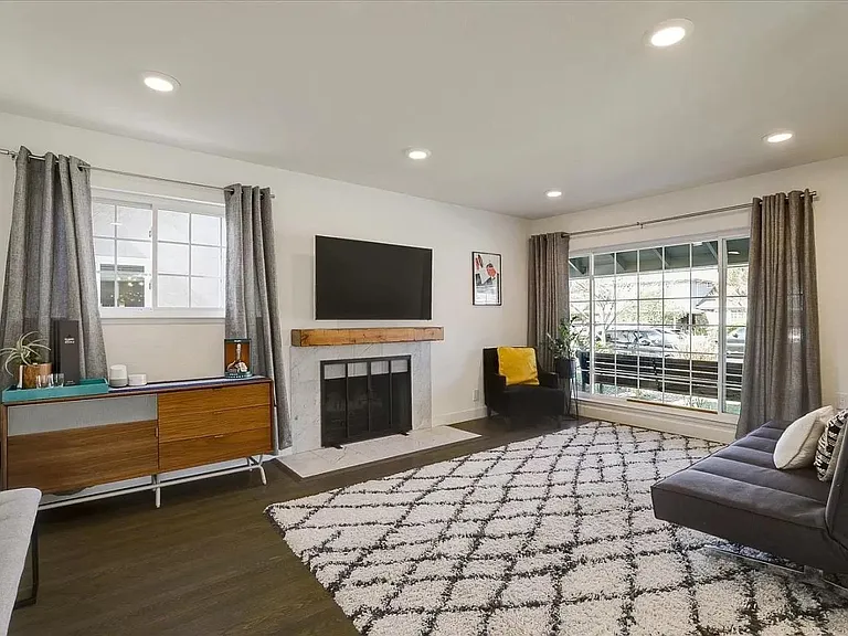 170 Venado Way — Photo 4