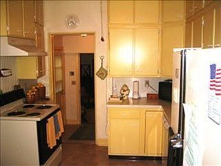 4th image of 254 W Pomfret St