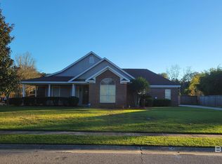 111 Destrehan Rd, Fairhope, AL 36532