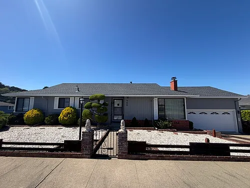460 Mariposa Dr Photo 1