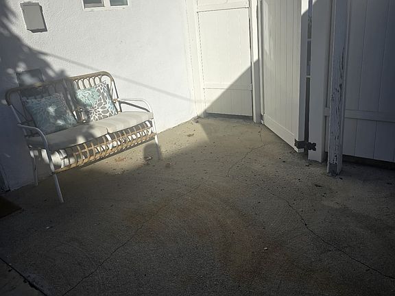 4th image of 17557 Lemay Pl #17559