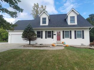 1540 N Delano St, Saint Clair, MI