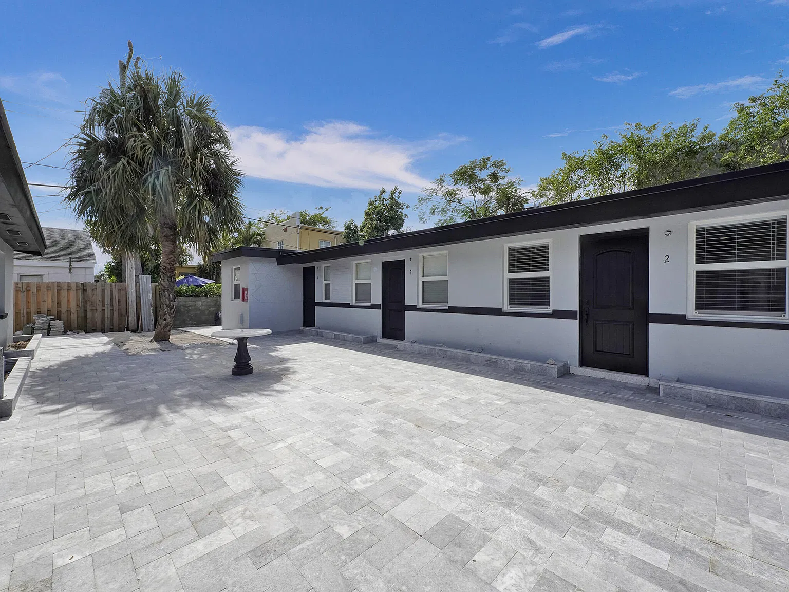 1 bed, 1.0 bath, 600 sqft, $1,825 — Photo 2