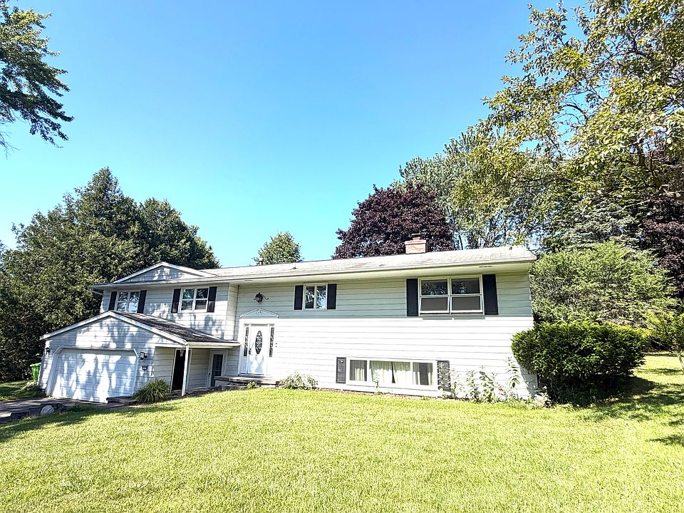 1st image of 8375 Vassar Dr
