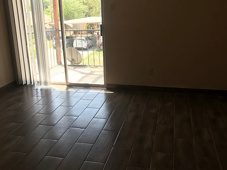 4902 Marcella Ave #122 — Photo 12